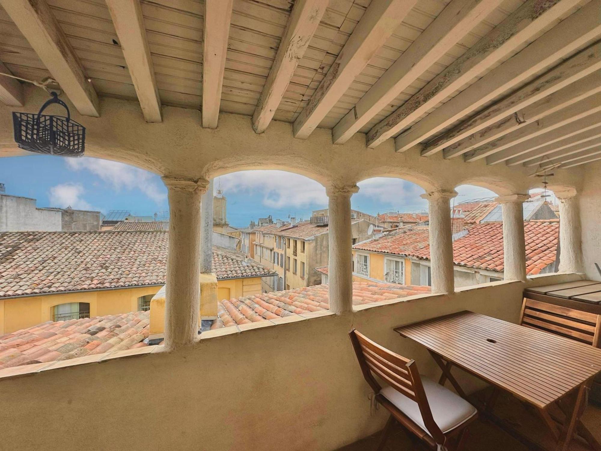 Toits Vieil Aix - De Charme Avec Terrasse D'exception Centre Historique Proche Cardeurs Et Mairie Apartment